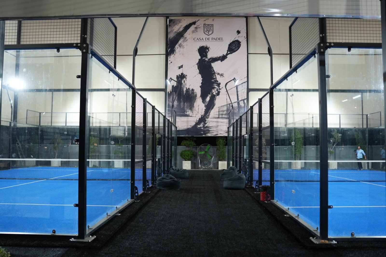 Indoor—Arena 1